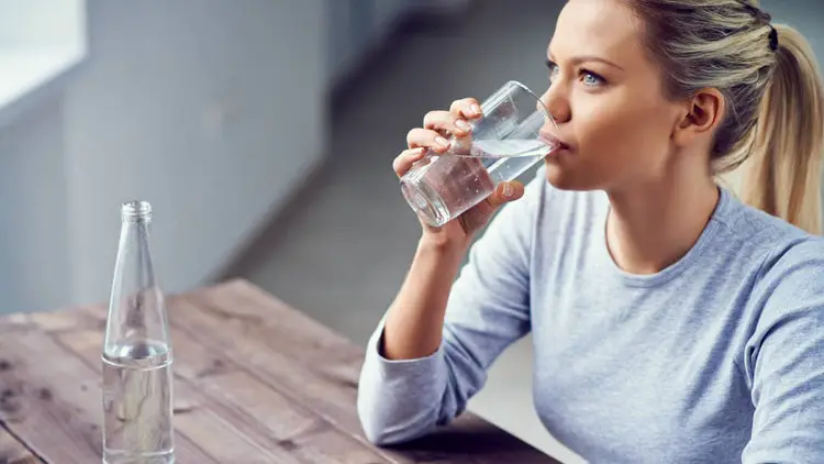 Photo of ¿El agua potable realmente ayuda a perder peso?