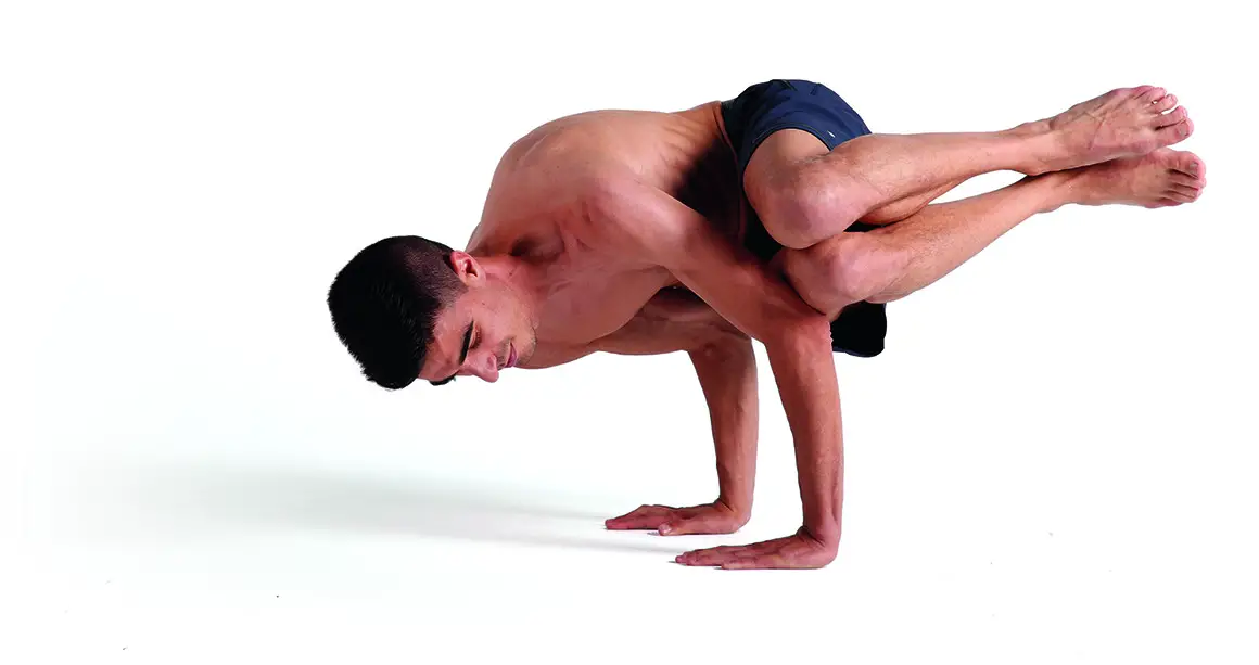 Photo of El yoga puede ayudar a los atletas a ganar fuerza, equilibrio y concentración.