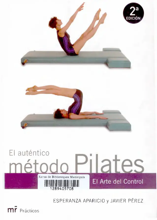 Photo of La sirena de Pilates se estira lateralmente para alargar y abrir el cuerpo